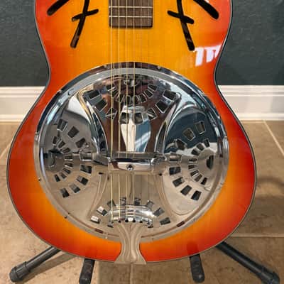 Fender FR-50 Spruce/Mahogany Resonator 2010s - Sunburst image 2