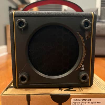 Positive Grid Spark MINI Portable Digital Modeling Guitar Practice Amp 2022 - Present - Black image 8