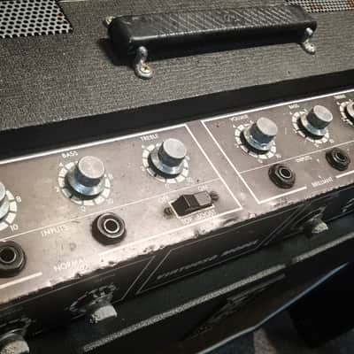 Vox Virtuoso 2-Channel 20-Watt 2x10" Guitar Combo 1967 - 1969 - Black image 3
