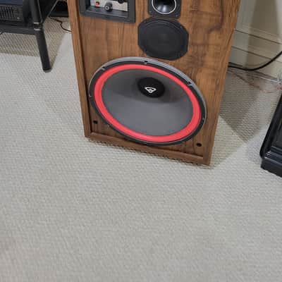 Cerwin-Vega D9 Walnut Bild 10