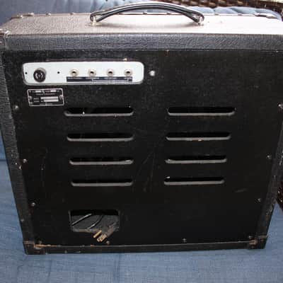 Roland JC-50 Jazz Chorus 50-Watt 1x12" Guitar Combo 1978 - 1995 - Black image 3