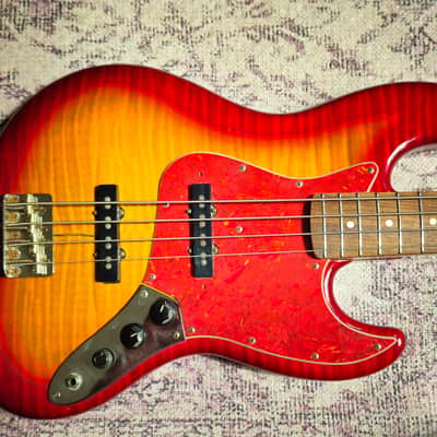 Fender Jazz Bass 1991 - Photo Flame. Made In Japan image 2