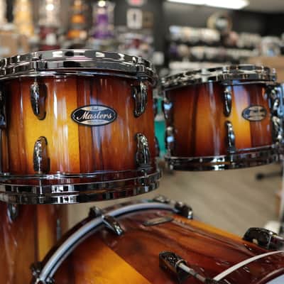Pearl Limited Edition Masters Maple/Gum 4-Piece Shell Pack 10/12/16/22 (Gloss HoneyBurst over Brazilian Saman) image 4