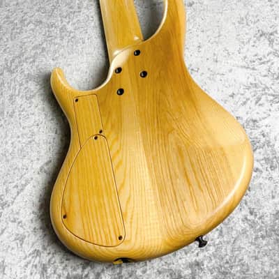 MTD 535-24 " Flamed Walunut Top " image 9