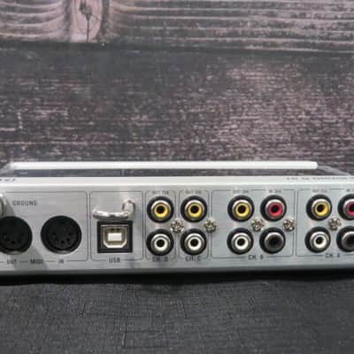 Native Instruments Audio 8 DJ Interface DJ Interface (Raleigh, NC) image 4