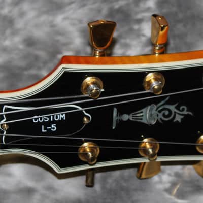 2001 Gibson - Custom Shop Wes Montgomery - Ice Tea Burst image 6