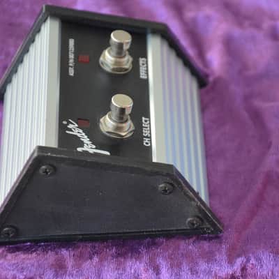 Fender 2-way Footswitch * Ch. select + effect * for many Fender amps image 4