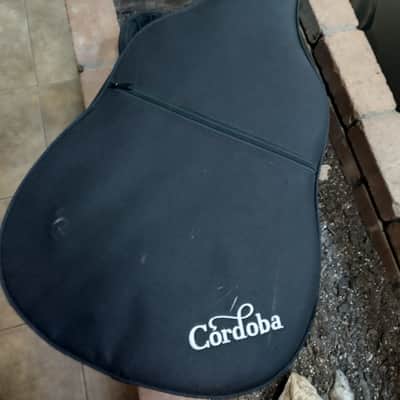 Cordoba C-9 Crossover Cedar top (98) W/matching Case & Free shipping image 4