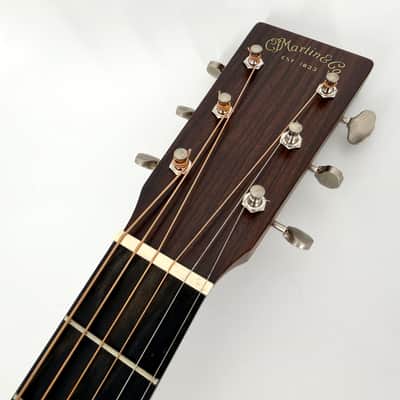 2021 Martin D-18 – Natural image 11