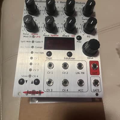 JoMox Modbase 09 2010s - Silver image 1