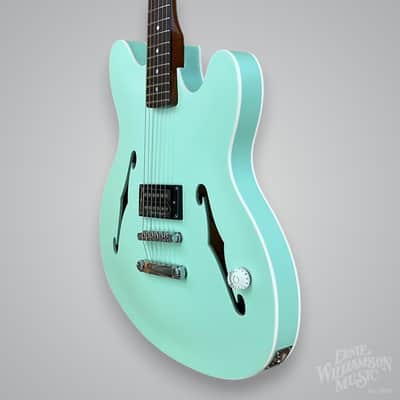 Fender Tom DeLonge Starcaster 2024 - Present - Surf Green image 2