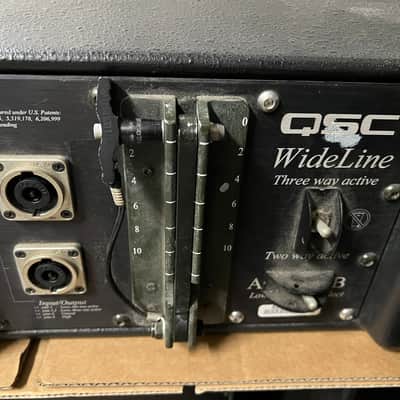 QSC Wideline 10 Dual 10” Passive Speakers image 3