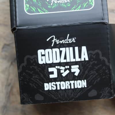 FENDER Godzilla Distortion Black / Green Graphic image 6