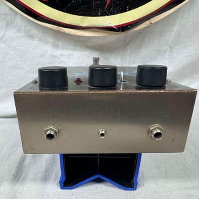Electro-Harmonix Pulsar Variable Shape Tremolo Pedal - EC-3850 ec3850 image 5