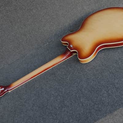 Hofner HCT-VTH-SP-SB Verythin CT SPECIAL Semi hollow Flame Maple Top New like 335 has 2 Humbuckers one a P90 image 12