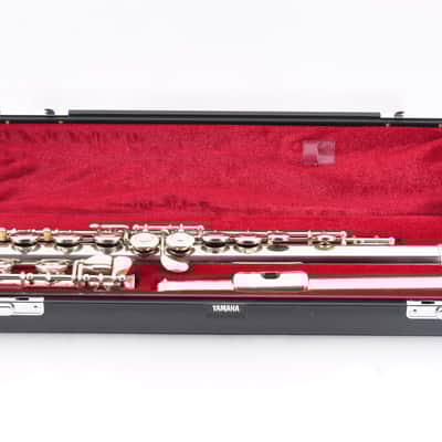 Yamaha YFL-211 Student Flute | Reverb