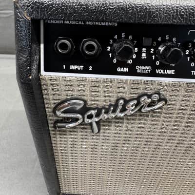 Vintage Fender Champ '15 PR-408 Electric Guitar Amplifier Amp Combo 28W Tweed image 5