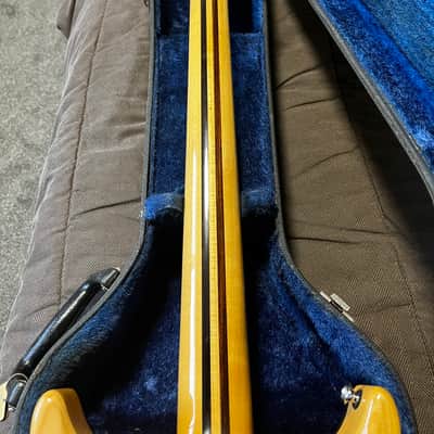 1981 Washburn Falcon Electric Guitar Wings Series image 11