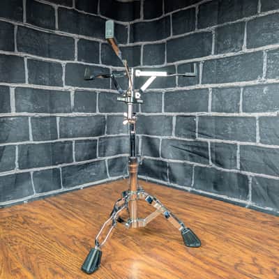 Double‑Braced Snare Drum Stand • Chrome • Stable • Like‑New • 17"–22" Basket Height image 3
