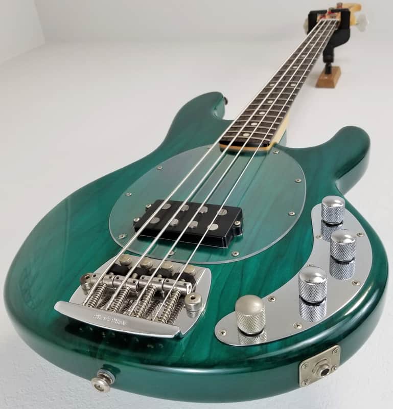 【オム】MusicMan StingRay 1988年製 3EQ メイプル オム】MusicMan StingRay 1988年製 3EQ メイプル オム様専用】MusicMan