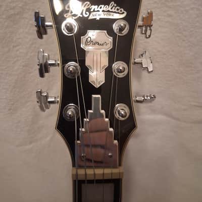 D'Angelico Premier Bedford SH with Tremolo 2021 - Present - Black Flake image 4