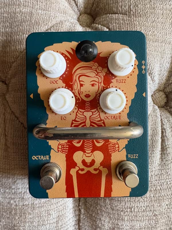 Orange Fur Coat Fuzz / Octave 2010s - Graphic image 1