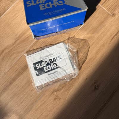 Electro-Harmonix Slap-Back Echo Reissue 2023 - Present - Silver / Blue image 2