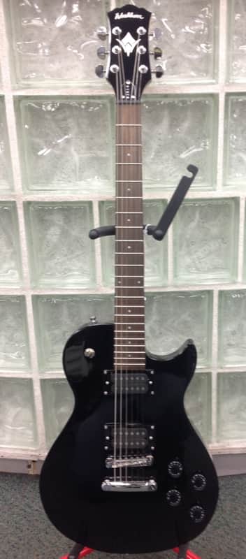 Washburn WIN14 Black Electric Guitar | Reverb