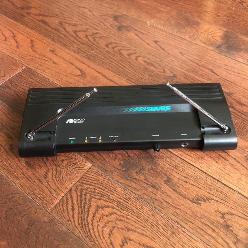 Shure T4V Wireless Microphone Receiver Only image 1