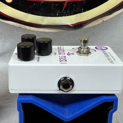Electro-Harmonix J Mascis Signature Ram's Head Big Muff Pi Fuzz Distortion Pedal with Box image 6