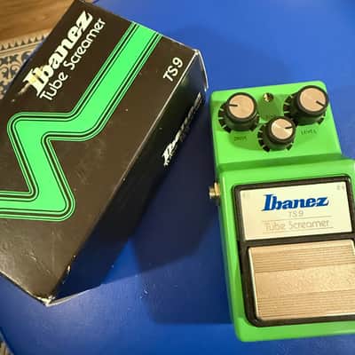 TS9 Tubescreamer, Upgraded to Original 1980 TS808 Specs w/NOS 1975 RC4558 IC Chip, Original Box and Manual