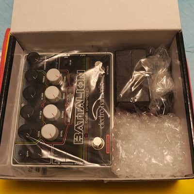 Electro-Harmonix Battalion Bass Preamp/DI fully boxed unused psu image 10