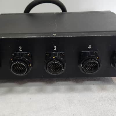 Solotech 24-Pair (Multicables) Audio Signal Distribution Panel-V72,Model LOCCUS0046  5 x Male V-37 ,Bantam Patch/3U, VEAM connector and  Canare & Mogami  cables, very high quality component image 3