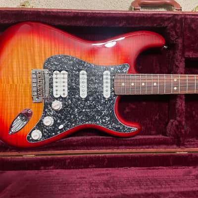 Fender Player Strat HSS Plus Top with Pau Ferro Fretboard 2019 - 2024 w/ Upgraded Lambertones Crema Pickups & Hardshell Case image 2