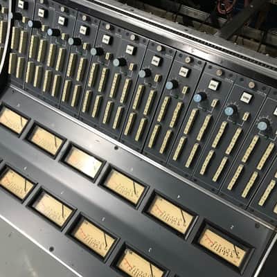 Neve 8068 Vintage 70's Console - Neve Grey image 8