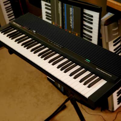 MUST SEE!!! YAMAHA YPR-7 ELECTRIC PIANO IN ORIGINAL BOX FULLY INSPECTED/SERVICED!