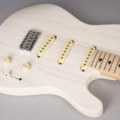Kiesel Johnny Hiland Signature - White Wash Swamp Ash image 15