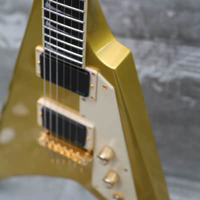 ESP LTD KH-V Metallic Gold Kirk Hammett Signature image 6