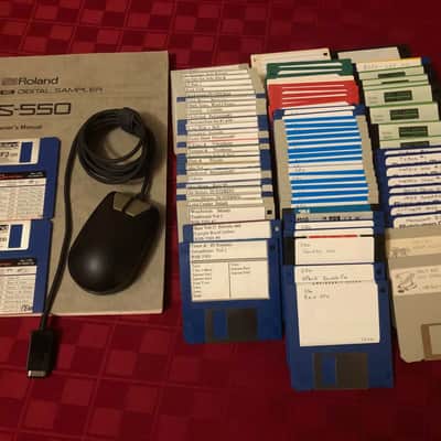 Roland S-550 plus 90 DISKS of SAMPLES! image 2