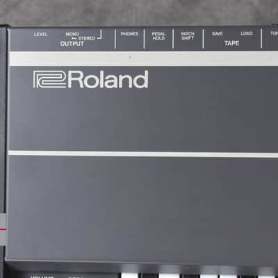Roland JUNO-106 Programmable Polyphonic Synthesizer in Very Good condition image 6
