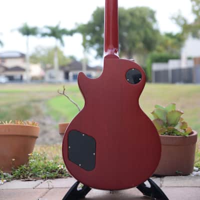 Gibson Les Paul Studio 60s Tribute w/ P90 2011 - Cherry Burst image 2