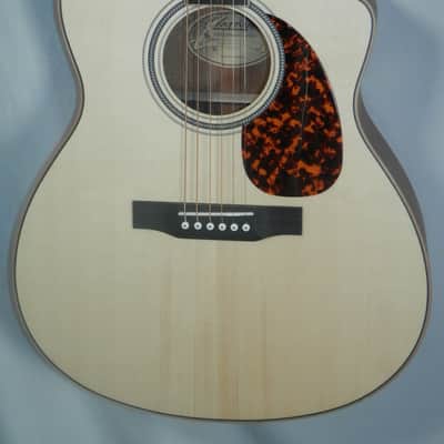 Larrivee LV-03 Bilwara w/ Moon Spruce & Stage Pro Element Venetian Cutaway Acoustic Electric Satin Natural Finish with case New image 4
