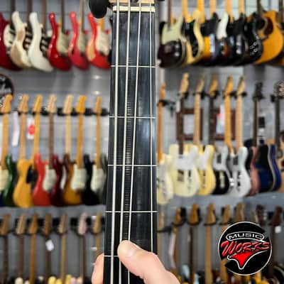 Squier   Vintage Modified Jazz Fretless Sunburst image 4