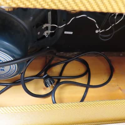 Fender Twin-Amp, Model 5E8-A, '57, 2 x 12" Tube Amp w/ Roadie ATA Case (Casters) image 8