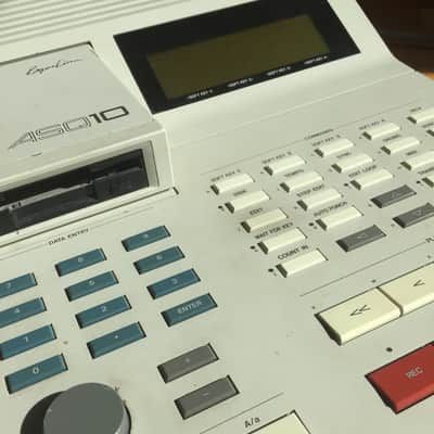 Akai ASQ-10 Sequencer image 1