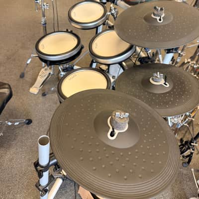 Yamaha DTX900 Electronic Drum Kit w/ Rack, Pads, Cymbals & Pedals 2010's image 6