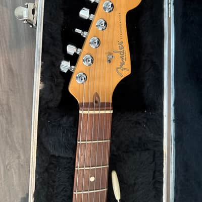 Fender Big Apple Stratocaster with Rosewood Fretboard 1997 - 2000 - Candy Apple Red image 5