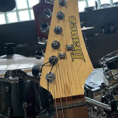 NEW Ibanez AZES40 Electric Guitar - 3-tone Sunburst image 7