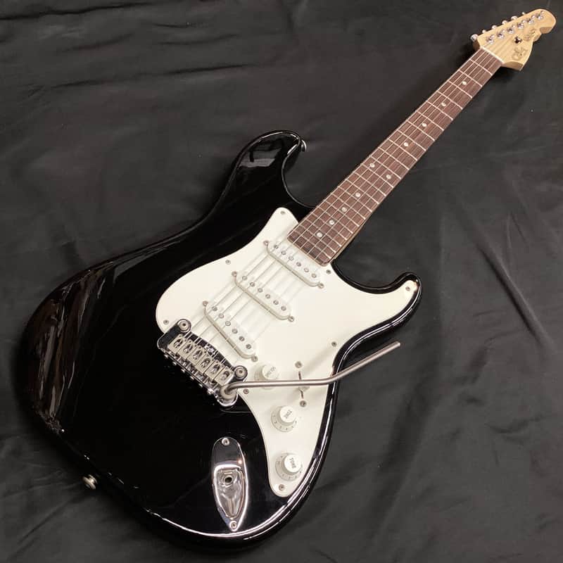 G&L LEGACY image 1