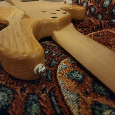 Lakland 55-02 Deluxe 5 String Late 2010s - Natural Spalted Maple image 5
